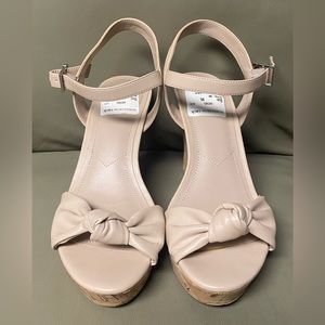 Charles by Charles David wedge heel sandals size 8.5